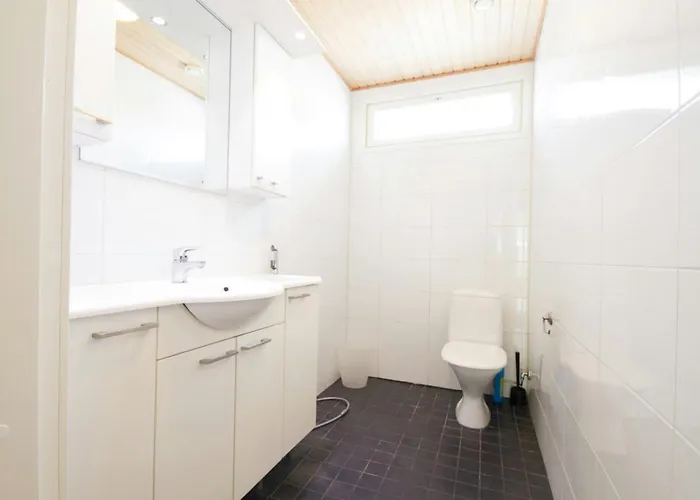 Spacious For 8 With Sauna