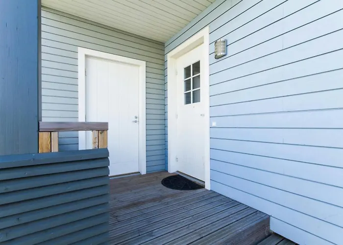 Lägenhet Spacious For 8 With Sauna *